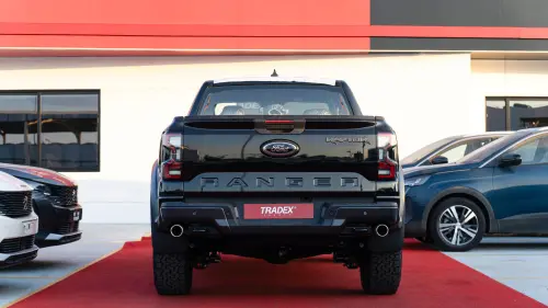 Ford Ranger Raptor 3.0L Twin-Turbo V6 2026 - Black