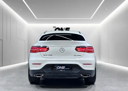 Mercedes-Benz GLC 300 Coupe 2.0L Turbo Automatic 2019 - White