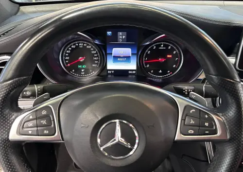 Mercedes-Benz GLC 300 Coupe 2.0L Turbo Automatic 2019 - White