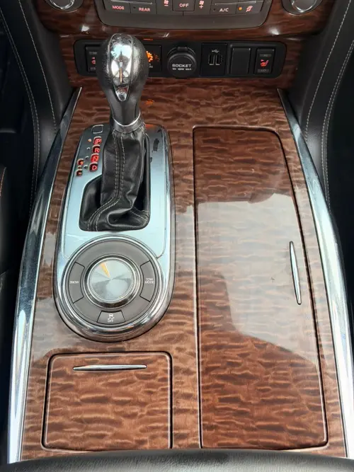 Nissan Armada Nismo SL 5.6L 2018 - Grey
