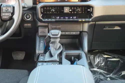 Toyota Land Cruiser Prado 2.4L Turbo Automatic 2025 - White