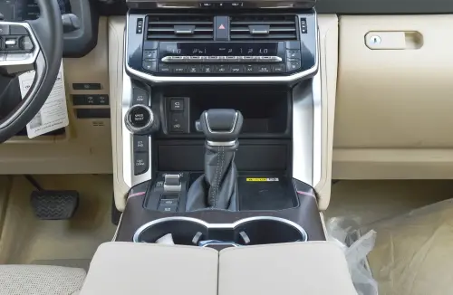 Toyota Land Cruiser VX 3.5L Twin Turbo 2025 - Black