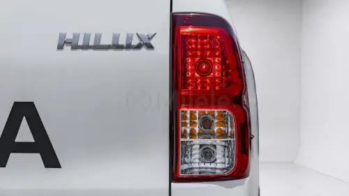 TOYOTA HILUX DC MODEL YEAR 2026 WHITE COLOR