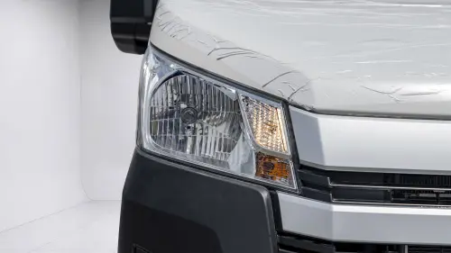 TOYOTA HIACE HR 13 SEATER MODEL YEAR 2026 WHITE COLOR