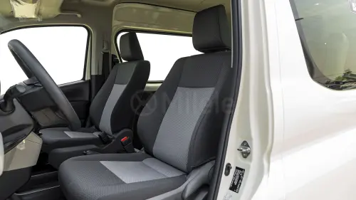 TOYOTA HIACE HR 13 SEATER MODEL YEAR 2026 WHITE COLOR