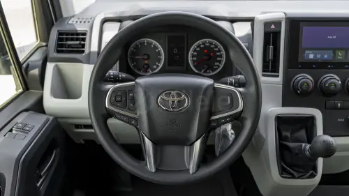 TOYOTA HIACE HR 13 SEATER MODEL YEAR 2026 WHITE COLOR