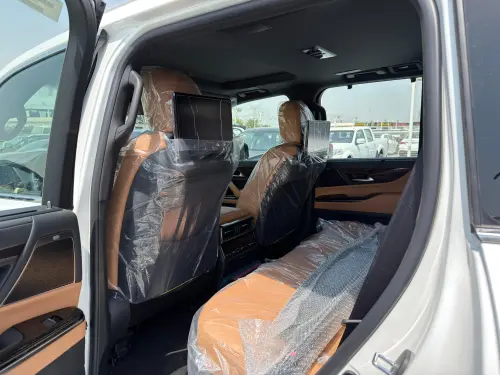 Lexus LX700H Signature 3.5L TT HEV 2026 White Color Exterior