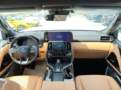 Lexus LX700H Signature 3.5L TT HEV 2026 White Color Exterior