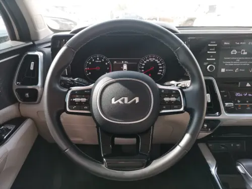 Kia Sorento EX Petrol 2023 Model Year - White