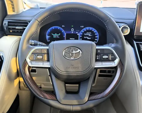 Toyota Land Cruiser VXR 2026 Model Year 4.0L  - Black