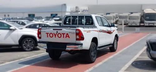 Toyota Hilux Double Cabin 2.7L 2026 Model Year - White