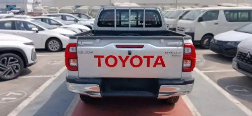 Toyota Hilux Double Cabin 2.7L 2026 Model Year - White