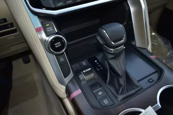 2022 TOYOTA LAND CRUISER LC300 GXR-V V6 3.3L TT DIESEL