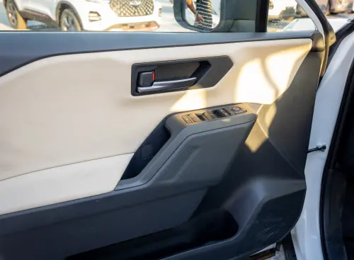 تويوتا راف فور 2.0L بنزين موديل 2026 جديدة - أبيض