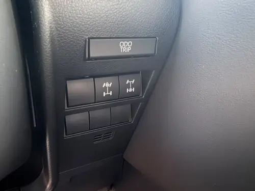 Land Cruiser VXR 4.0L V6 2026 Model Year White Exterior