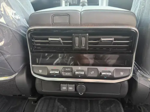 Land Cruiser VXR 4.0L V6 2026 Model Year White Exterior