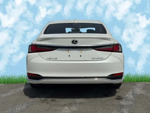Lexus ES300h Hybrid 2025 Model Year White Exterior