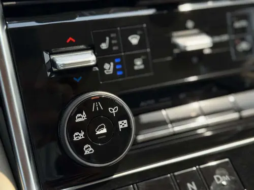 Nissan Patrol Platinum City 2025 Model Year Black Exterior