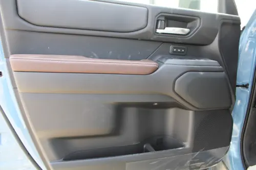 2026 Toyota Prado 2.8L Diesel Blue Exterior