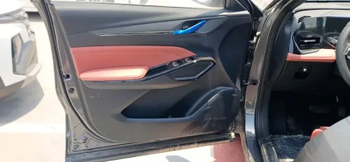 شنجان X5 Plus بنزين تيربو موديل 2026 - رمادي