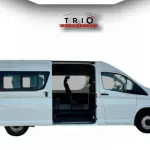Toyota Hiace 2.8L Diesel 2026 Model Year Manual 13 seater Ready for export - Thumbnail 4