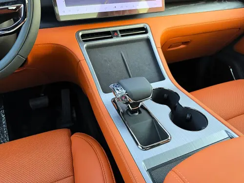 ROX 01 EREV 2026 Model Year Black Exterior