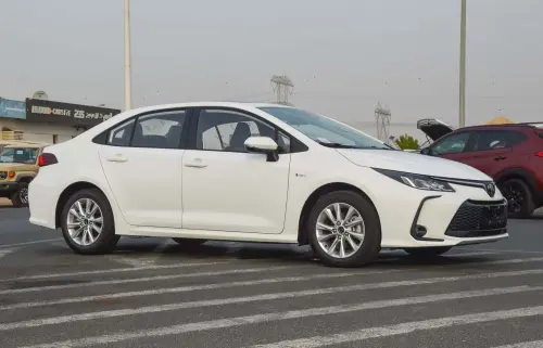 2025 Toyota Corolla 1.8 Hybrid White Exterior Black Interior