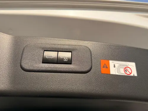 لكزس NX250 بليتينيوم 2.5L مستعملة 2024 - أبيض 