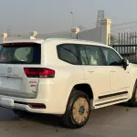 Toyota Land Cruiser 300 GXR 2026 Model Year 3.5L hybrid White Color Exterior - Thumbnail 6