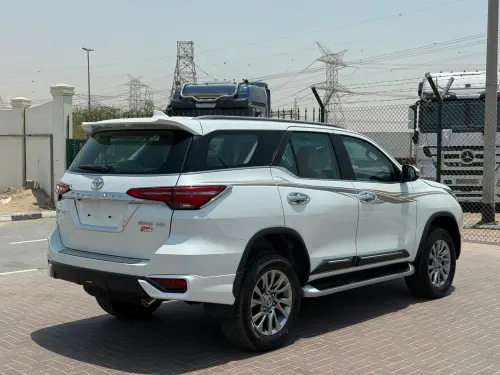 Toyota Fortuner Full Option 4.0L Petrol 2025 Model Year White Color Exterior