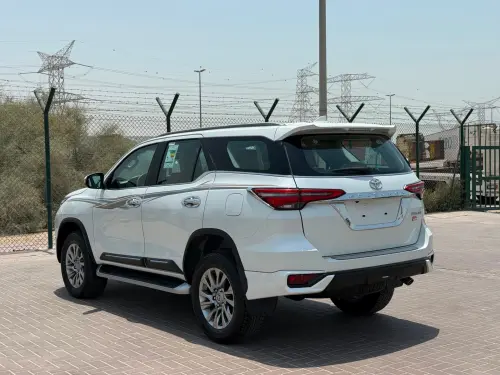 Toyota Fortuner Full Option 4.0L Petrol 2025 Model Year White Color Exterior