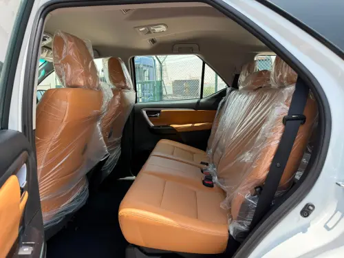 Toyota Fortuner Full Option 4.0L Petrol 2025 Model Year White Color Exterior