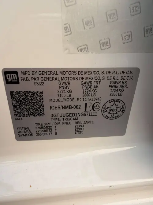 GMC Sierra Denali 5.3L Petrol 2022 Model Year White Color Exterior 