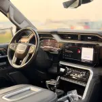 GMC Sierra Denali 5.3L Petrol 2022 Model Year White Color Exterior  - Thumbnail 22