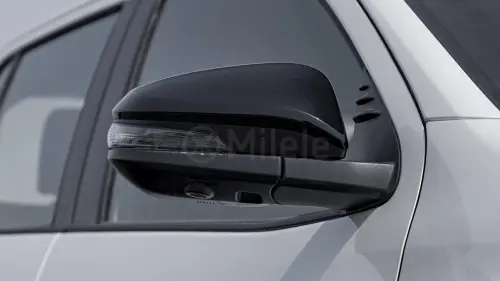 TOYOTA HILUX GRS 4.0P AT MODEL YEAR 2026 WHITE COLOR