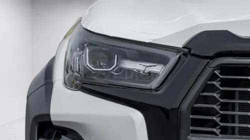 TOYOTA HILUX GRS 4.0P AT MODEL YEAR 2026 WHITE COLOR
