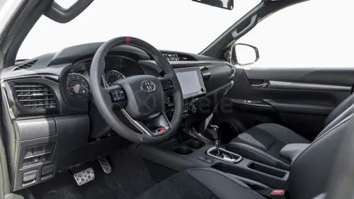 TOYOTA HILUX GRS 4.0P AT MODEL YEAR 2026 WHITE COLOR