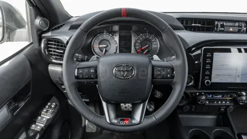 TOYOTA HILUX GRS 4.0P AT MODEL YEAR 2026 WHITE COLOR