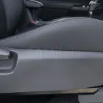 TOYOTA HILUX GRS 4.0P AT MODEL YEAR 2026 WHITE COLOR - Thumbnail 27