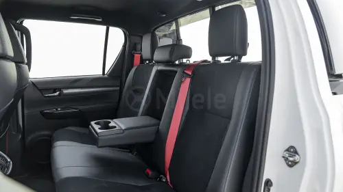 TOYOTA HILUX GRS 4.0P AT MODEL YEAR 2026 WHITE COLOR