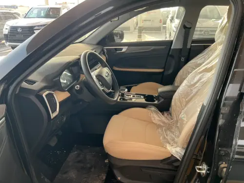 KAIYI 3X PRO 2024 Model Year 1.5 Black Exterior Beige Interior