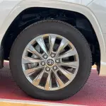 Toyota Land Cruiser VXR 2026 3.5L Petrol - White / Beige  - Thumbnail 7