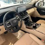 Toyota Land Cruiser VXR 2026 3.5L Petrol - White / Beige  - Thumbnail 8