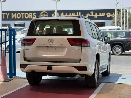 Toyota Land Cruiser 300 GXR 2026 Model Year 3.5L Basic Option - White