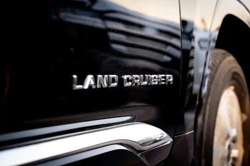 Toyota Land Cruiser VX 2026 Diesel 3.3L Automatic Black / Beige