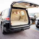 Toyota Land Cruiser VX 2026 Diesel 3.3L Automatic Black / Beige - Thumbnail 23