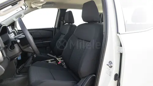 Mitsubishi L200 DC GL 2.4D MT 2027 Model Year - White