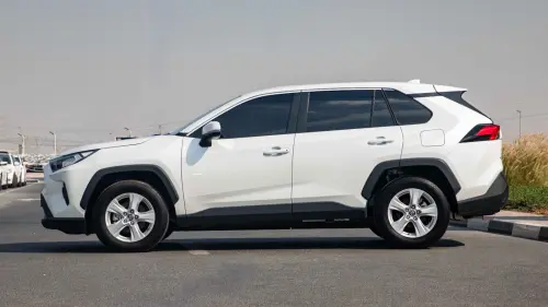 Toyota RAV4 LE 2025 2.5 Petrol Automatic - White Exterior Black Interior