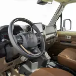 Toyota Land Cruiser LC 79 4.0P Model Year 2025 - Beige (Sandy Taupe) - Thumbnail 14