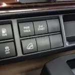 Toyota Land Cruiser LC 79 4.0P Model Year 2025 - Beige (Sandy Taupe) - Thumbnail 22